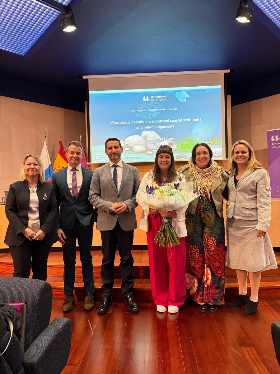 AchemGroup's tweet photo. New Doctor in the Group!! Congratulations Dr. Cristina Villanova Solano for you brillant presentation and defense!! Well deserved!! @13Criis https://t.co/8JyE2M0RDa
