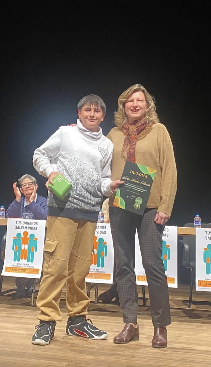 COLEGIO PADRES TRINITARIOS SALAMANCA tweet media