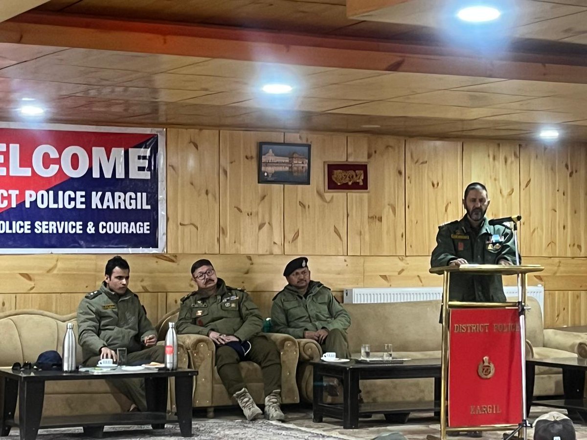 DISTRICT POLICE KARGIL tweet media