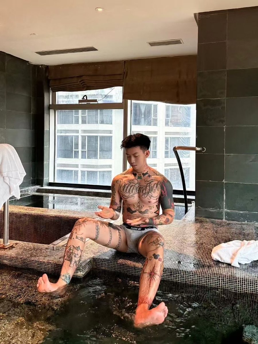 rush工厂直发58起需要哪款保存图片私信客服 tweet media