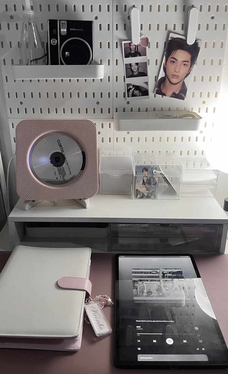 tessa is seeing cortis 🤍 tweet media