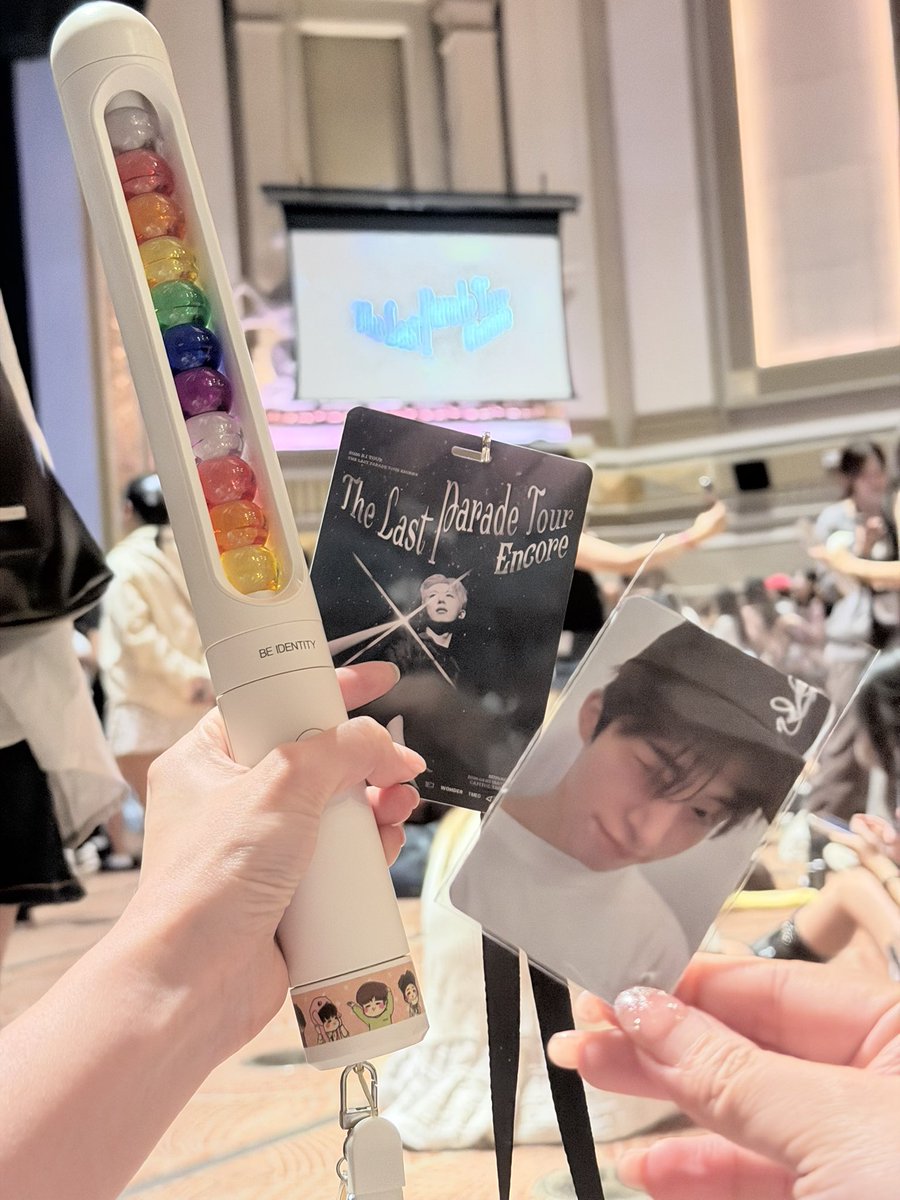 The last parade encore 😭
ครั้งสุดท้ายแล้วจริงๆหรอ จะไม่เจอกันแล้ว 
<a href="/bhimbeem/">한비니’s bhimbeem ♡</a> Let' jump together ✌🏻
