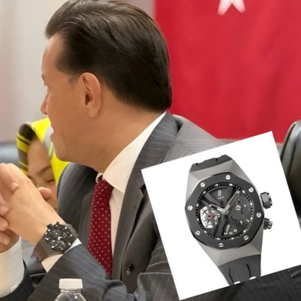 CHP, 50 bin TL ve üzerindeki kol ve cep saatlerinden %20 ÖTV alınması için önerge verdi.

Önerge , Akp- Mhp oylarıyla reddedildi.