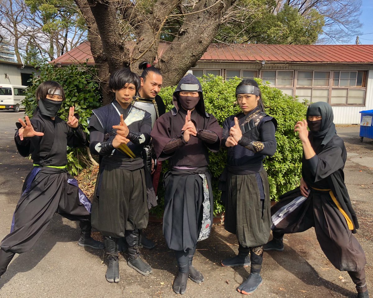 公式】徳川家康と服部半蔵忍者隊 / Hattori Hanzo and the Ninjas