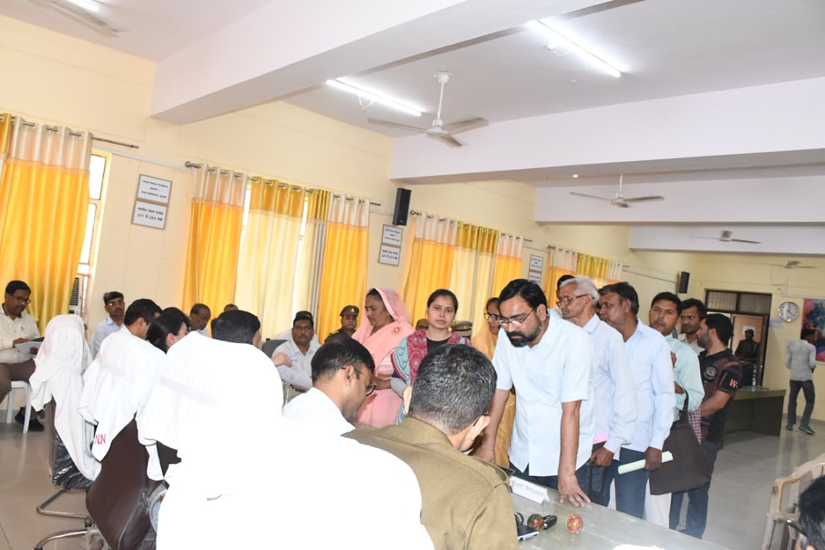 DM Firozabad tweet media