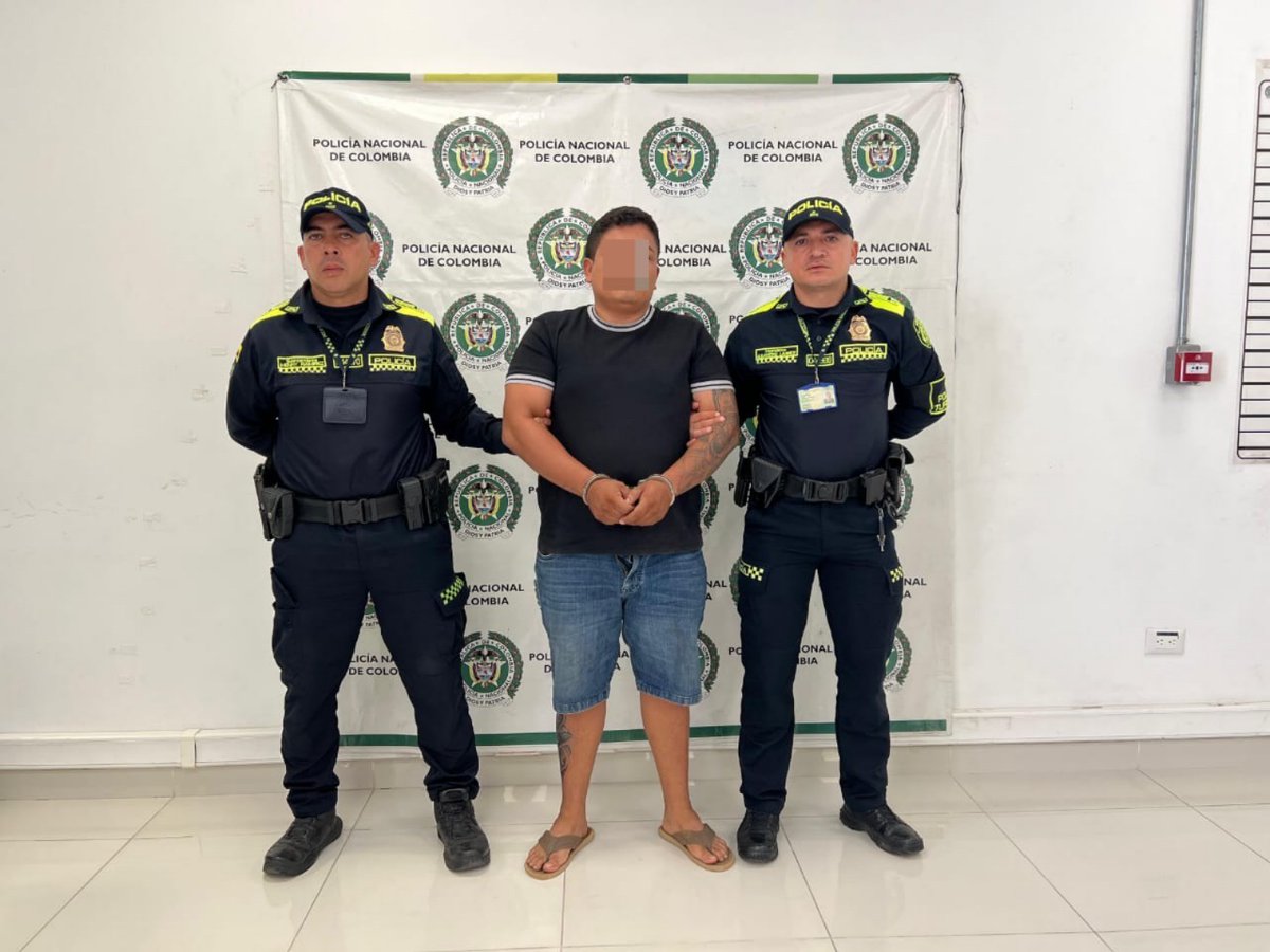 CAPTURAN A UN HOMBRE EN YOPAL POR TRÁFICO DE ESTUPEFACIENTES 
elrelatordelllano.com/policia-captur…