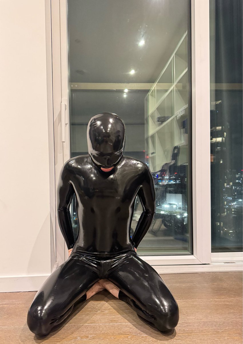 Doublequoteee tweet media