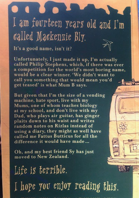 Meet Mackenzie Bly (not his real name; see back cover).
I wanted to write something purely funny, but I fell in love with my lead character along the way.
It's out in August, but the lovely proofs have just arrived.
Retweet before tomorrow (Sun) evening, and I'll pick 2 winners.