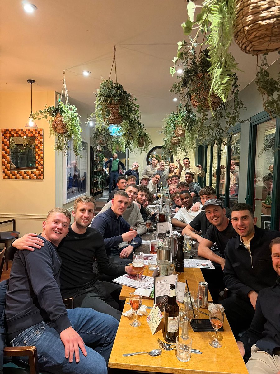 Clive Blunt tweet media