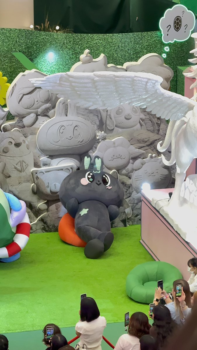 ดูอ้วมมานนอน สบายเกินนน

#SUMMERCATION 
#METAA <a href="/metaa_gmmtv/">METAA</a>
#winmetawin <a href="/winmetawin/">Winmetawin</a> 
#THEMALLLIFESTORESUMMERCATION