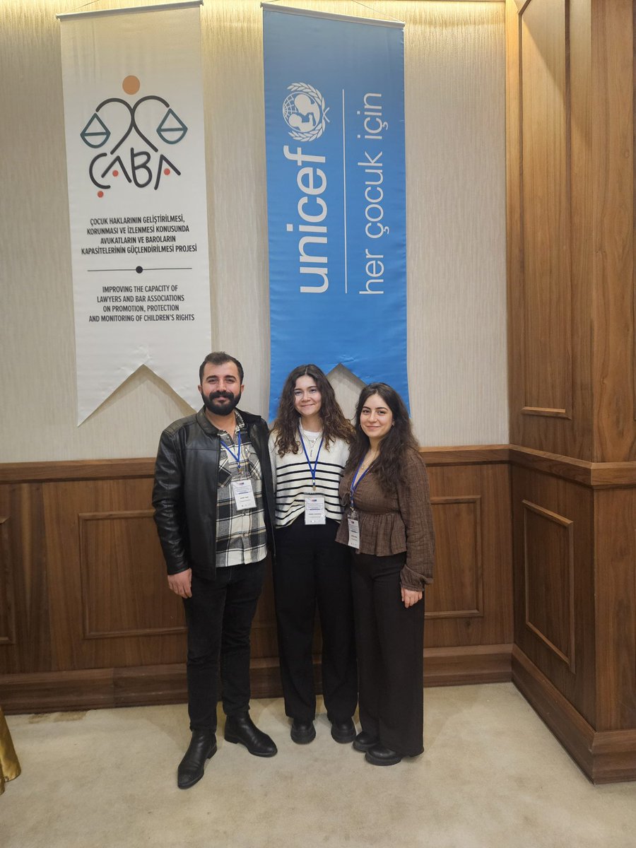 dbcocukhaklari's tweet photo. UNICEF Türkiye tarafından yürütülen ÇABA projesi kapsamında 24-25-26 Ocak tarihlerinde İstanbul’da, 6-7-8 Şubat ve 26-27-28 Şubat tarihlerinde Antalya’da gerçekleştirilen Avukatlar için Çocuk Dostu Adalet Eğitimine Merkez Yürütme Kurulu üyelerimiz katılım sağladı. https://t.co/dv4dfNBZ8E
