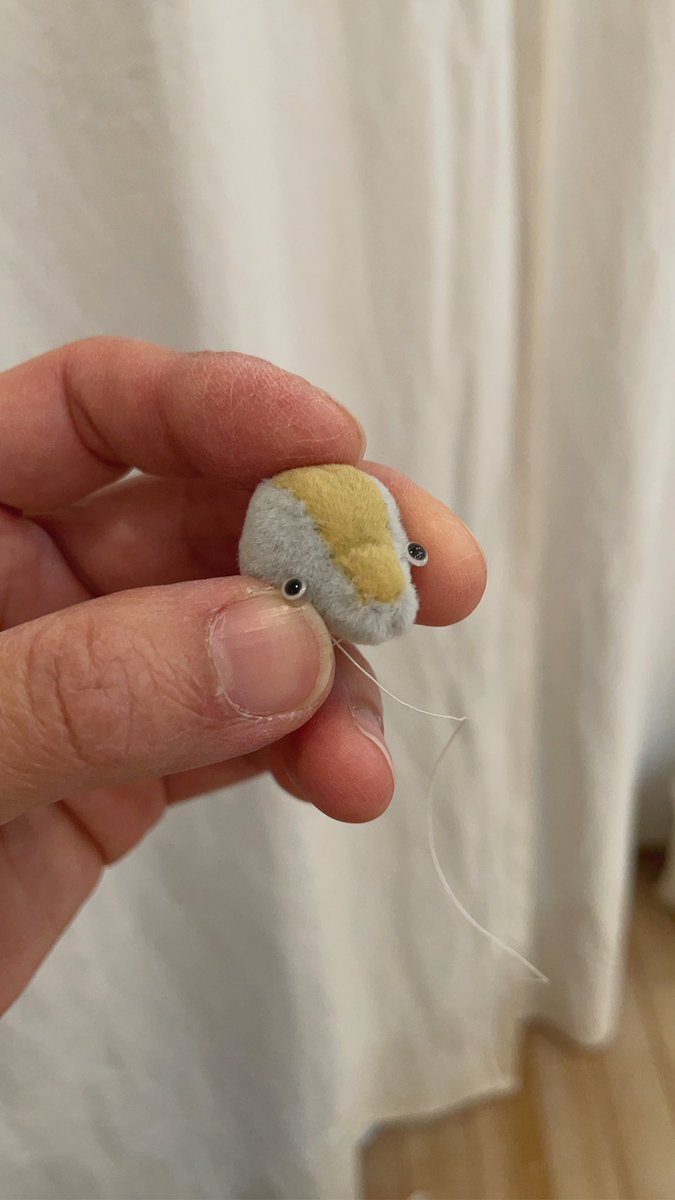 LIEN_PM's tweet image. 本日のテディベア教室🧸💫
ミニチュアベア用のレジンアイを作るチームと、オリジナルベアのチームに分かれて制作🪡
真剣に取り組む中に、沢山の“可愛い“が待ち受けています…╰(*´︶`*)╯♡
#テディベア教室 #ミニチュアベア #miniature