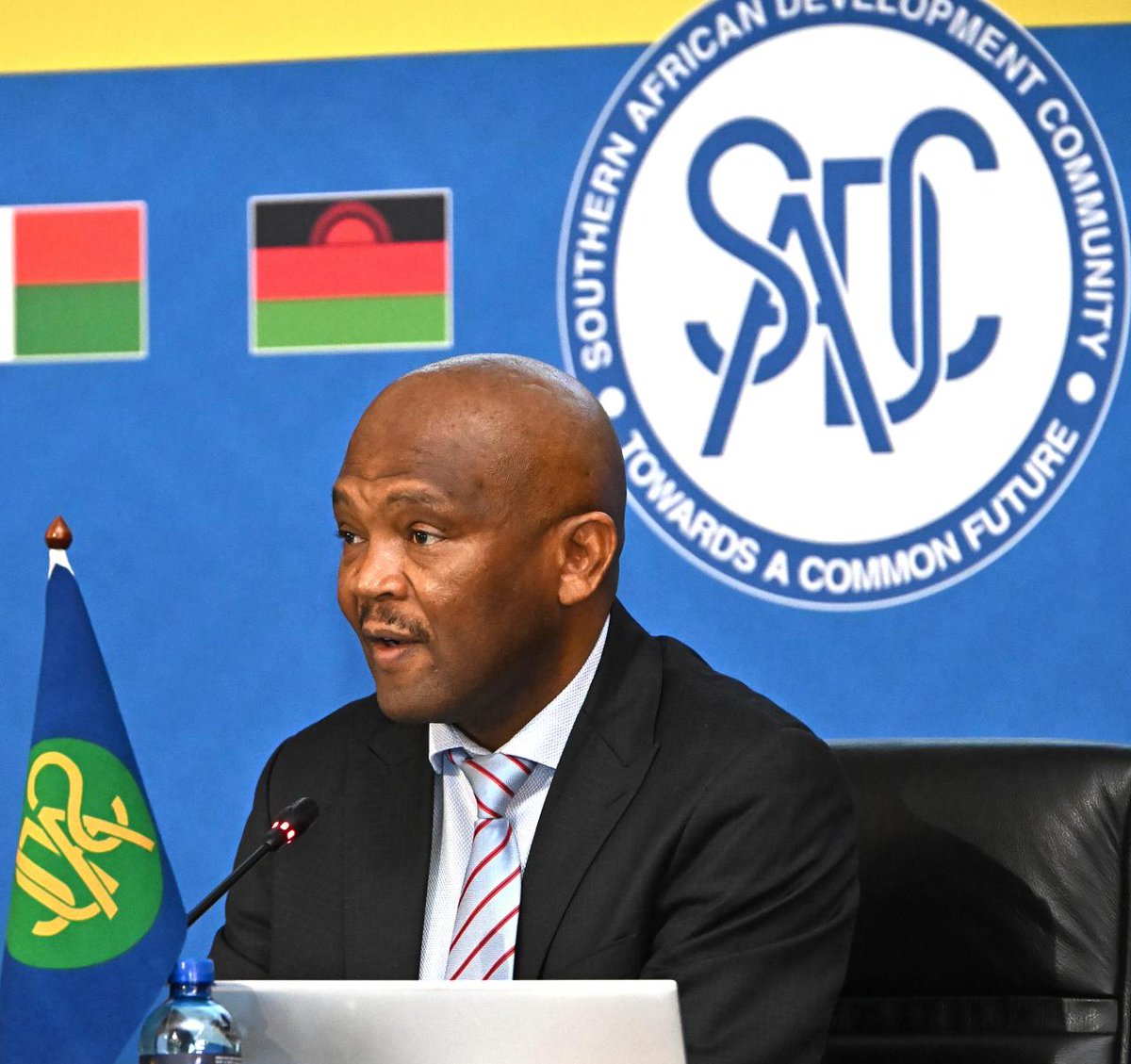 South African Government tweet media