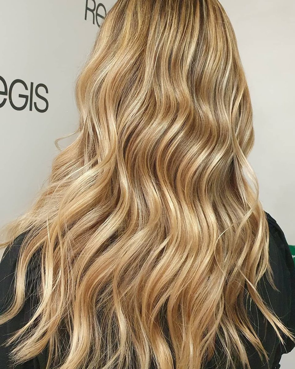 Putney Exchange Shopping Centre tweet media