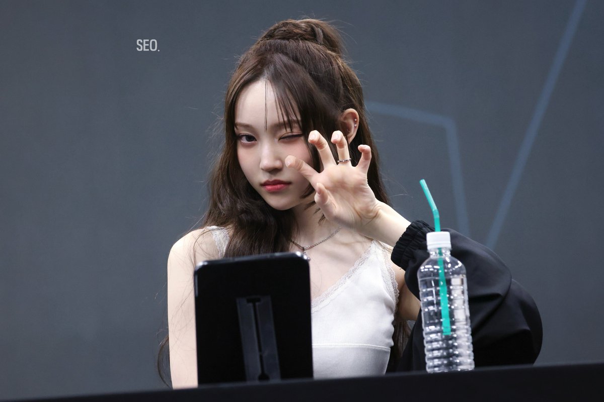 SEO_LYS's tweet image. 260307

#YOUNGSEO #영서
#ALLDAYPROJECT #ADP #올데이프로젝트