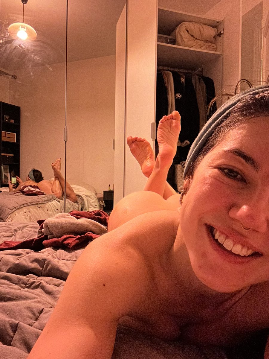 Victoire De Blasset tweet media