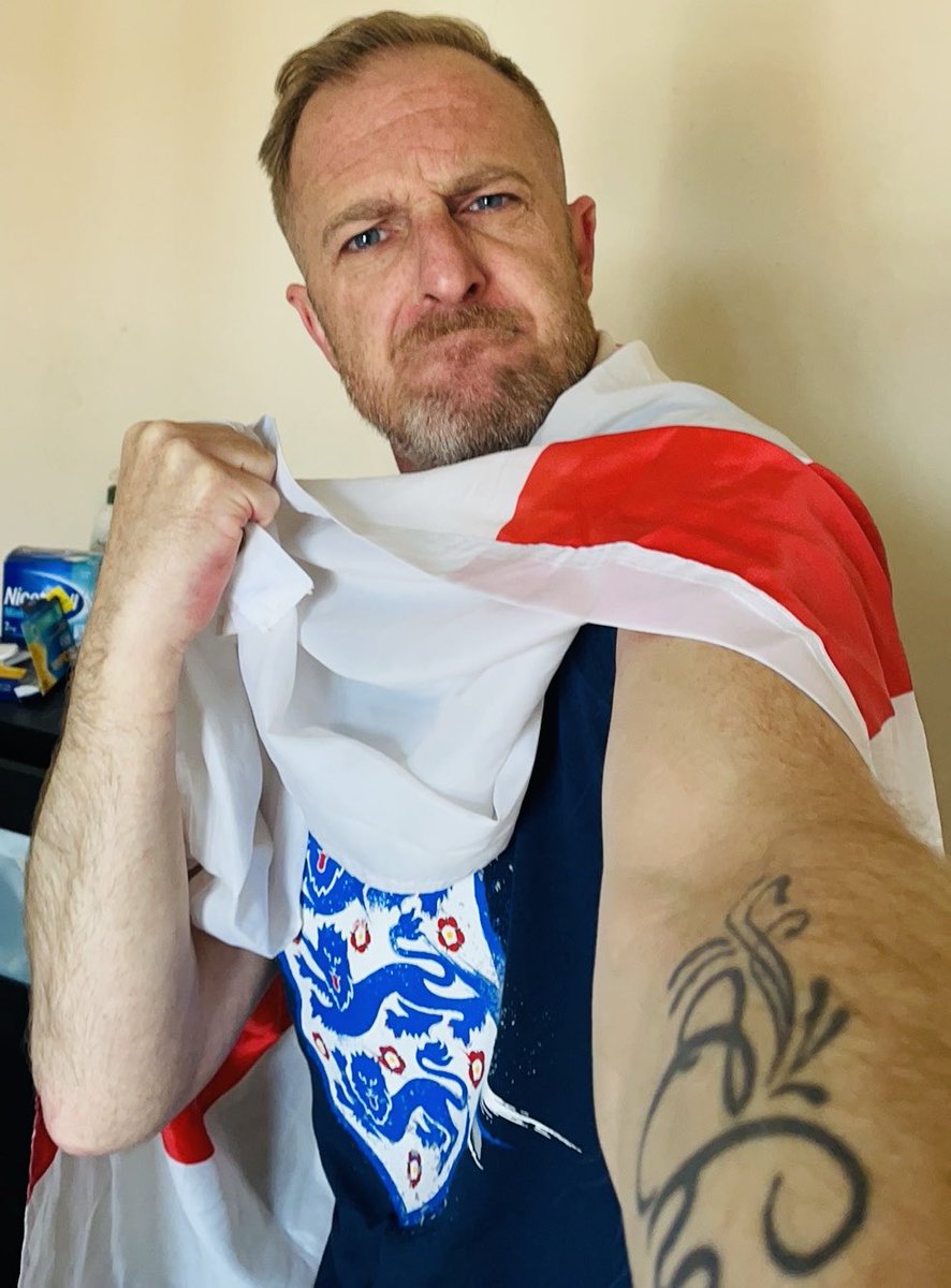 I AM the face of modern England…. 🏴󠁧󠁢󠁥󠁮󠁧󠁿 🇬🇧 Restorers to rise and bring some common sense back into the world…..we are the light. We are the fight….Let’s goooooo……follow your patriots 🫡 🇬🇧 #RestoreBritain