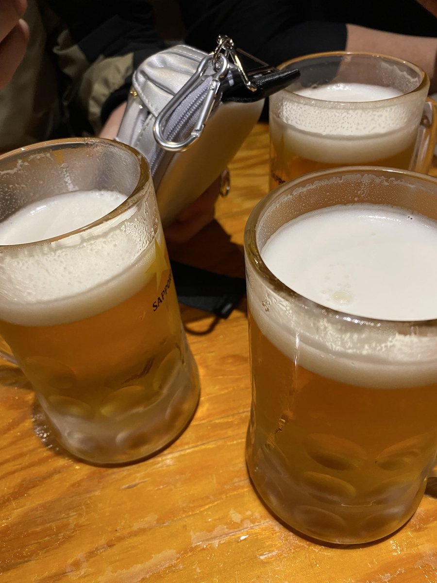 HighspecR's tweet photo. 知らん街の夜 最高 https://t.co/ujhyyReXK1