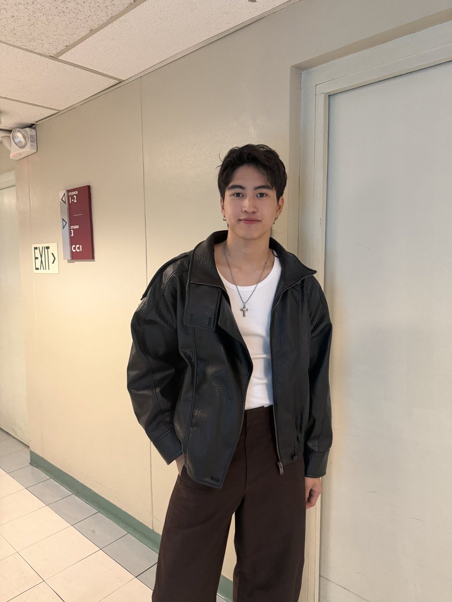 Sparkle GMA Artist Center tweet media