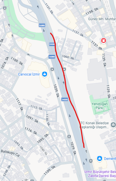 cihan_ee's tweet photo. Yeşildere Caddesi Buca'dan Bornova'ya giden tarafta sol şeritte 3 tane mazgalın olduğu yerde çukur mevcut, araçlara ciddi zarar verebilecek boyutta ve sol şeritte olduğu için yarattığı risk daha fazla. Acil müdahale edilmesi gerekiyor.
@izmirbld @KonakBel @BucaBld @KarayollariGM https://t.co/WWkFKwbWmG