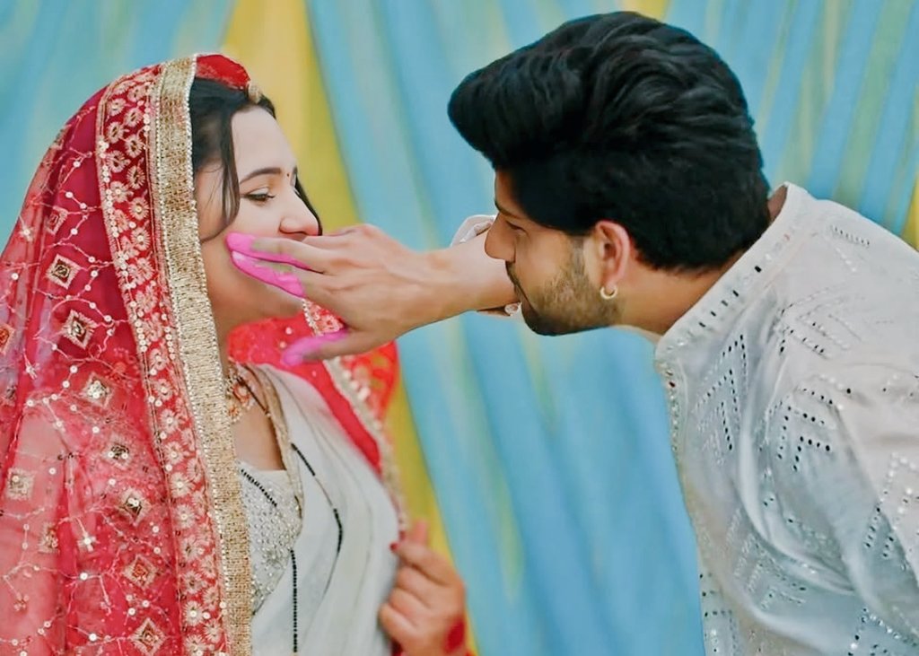 whattaagirll2's tweet image. Mr &amp;amp; Mrs Chauhan ... ❤️

#Vasudha #VasuDev #Devaansh 
#AbhishekSharma #PriyaThakur