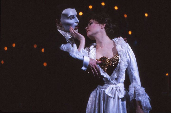 The Phantom of the Opera (1986) tweet media