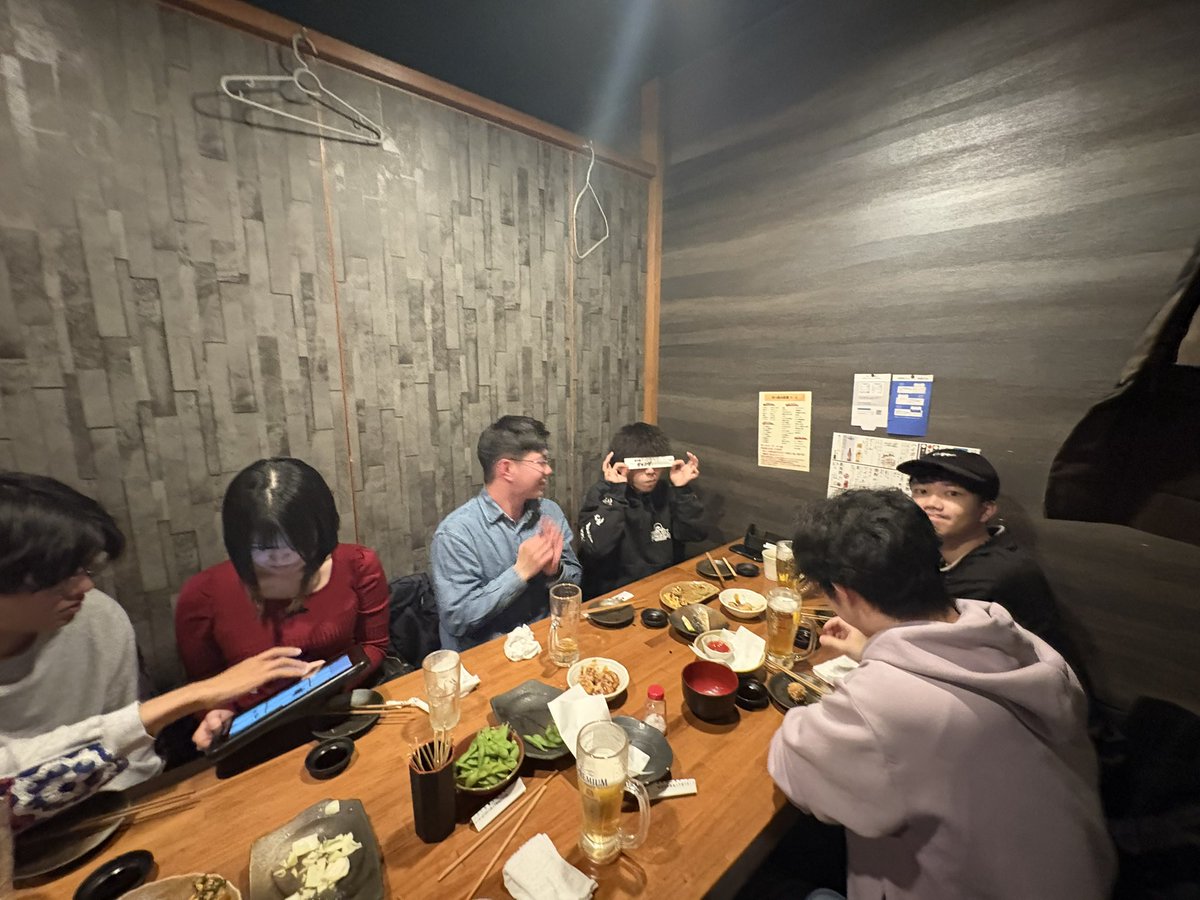 DjAkkeY's tweet image. イカれた後輩たち
#LIT