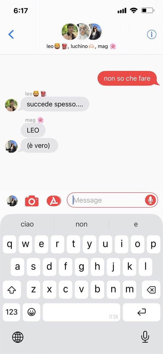 vockstarr's tweet image. #socmed AU sui luchini (partenogay)

i luchini si ritrovano in studio, scrivono canzoni, un intero album...
e se le canzoni iniziassero a parlare un po' troppo di loro stessi, fino a dover creare degli account twitter per nascondersi dall'altro e sfogarsi?