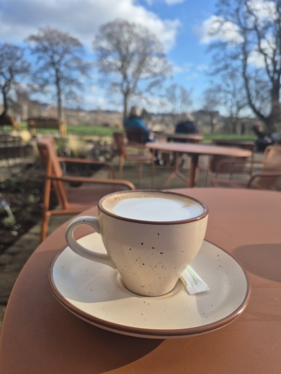 bobbyrob1974's tweet image. A brilliant day yesterday where something really positive happened for me. Finished it off perfectly with a peaceful walk through the Botanical Gardens and Stockbridge. Sometimes the simple moments are the best. 🌿☀️
#GreatDay #PositiveVibes #BotanicalGardens #Stockbridge