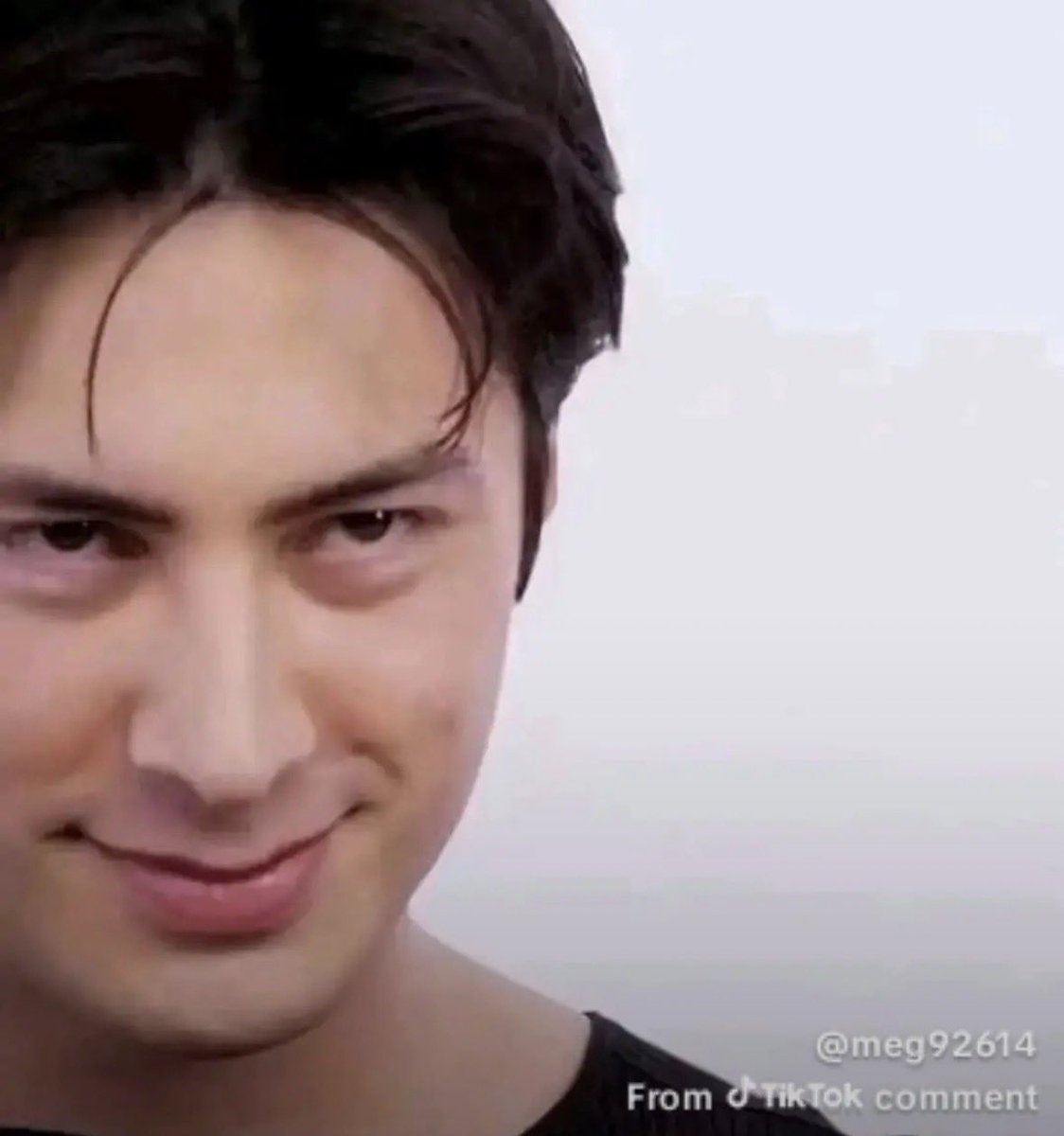 Need someone in my life with this type of energy, lemme show you what this “Head Bomber” can do