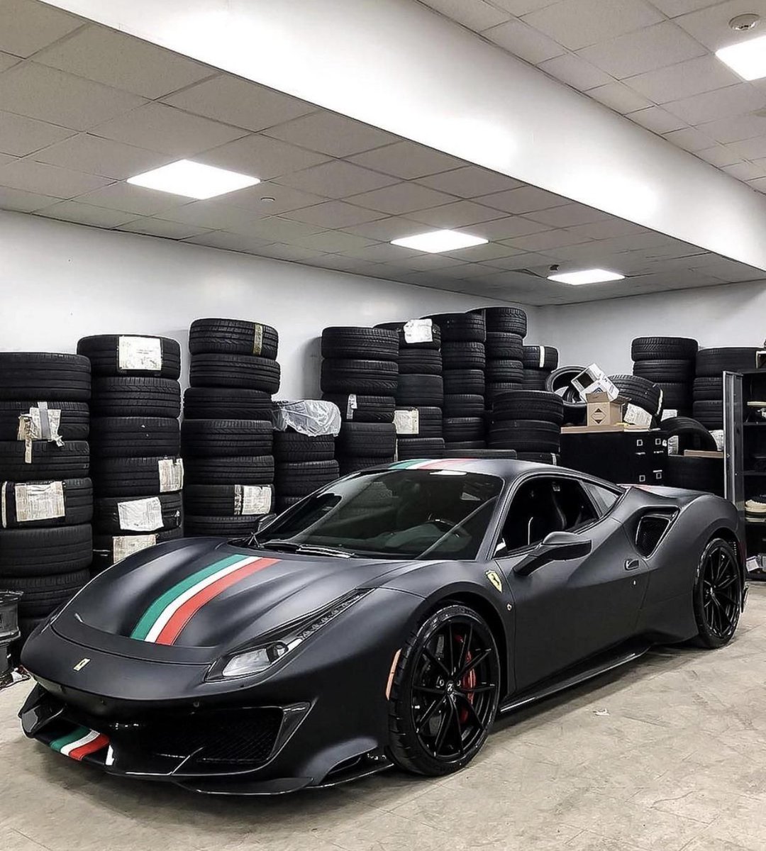 Elite Carsgasm tweet media