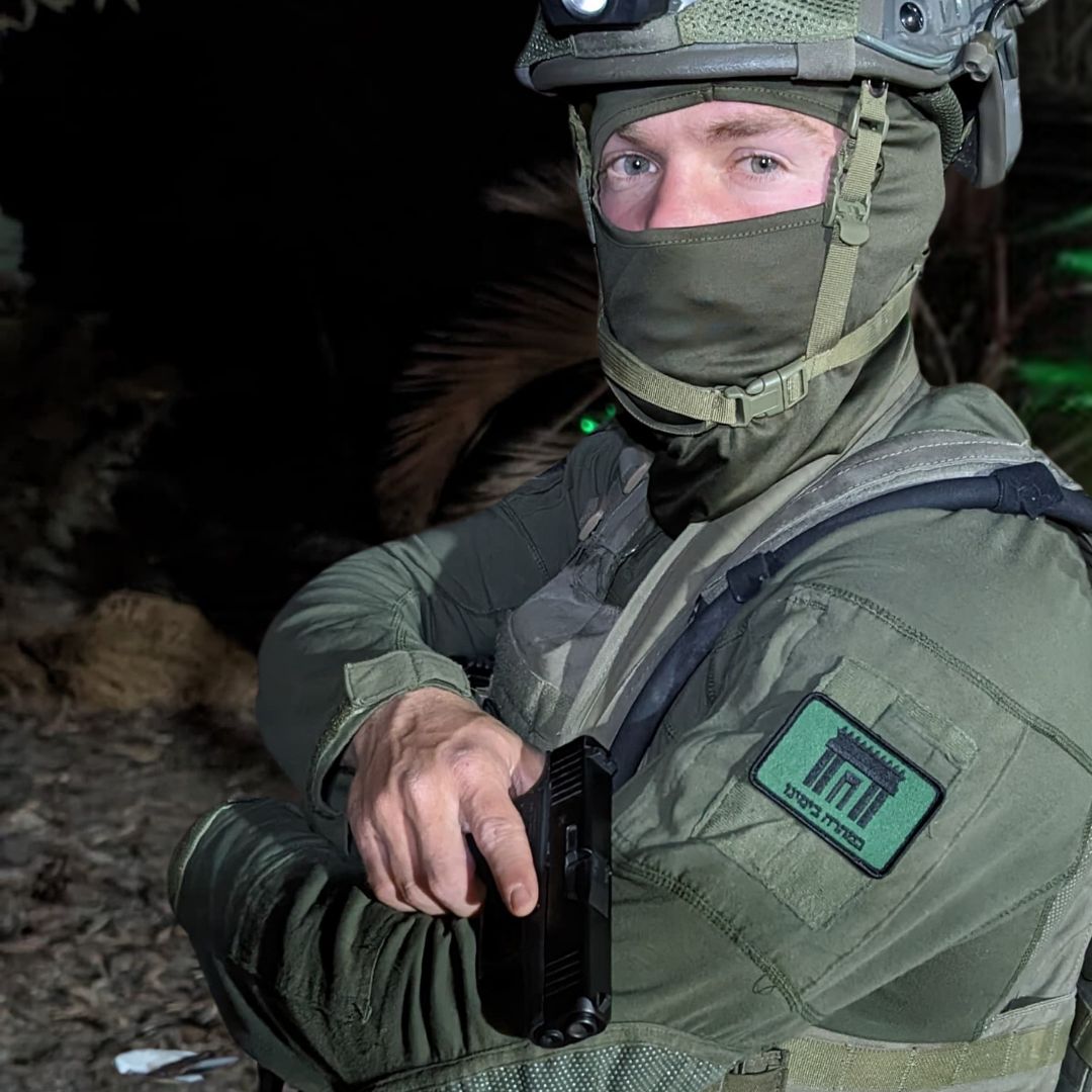 MikdashMarket's tweet image. #Amen sister! Send us an email so we can 📦🫵 a #TemplePatch swag bag, a special 🎁 from your 🆕 Jewish Israeli friends in 🙏 for standing w/ 🇮🇱 when it matters most... 

...as soon as the post office re-opens! 😂

📧 Shop@TheMikdashMarket.com

#StrongerTogether #AmYisraelChai 🫶