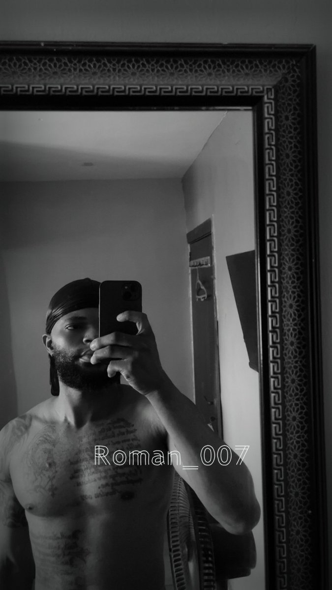 Romanzdick's tweet photo. I’M Back And Stronger Than Ever 🖤🍆🥷🏼 https://t.co/4ZlqzRPigW