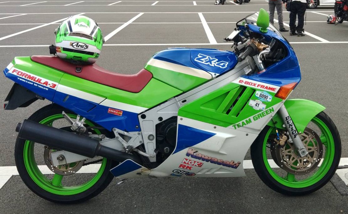 xjrxMHTamYN2ldR's tweet image. #中型バイクの何が好きで乗っているか
#RGV250Γ 
#ZX4
#大型バイクの何が好きで乗っているか
#GPX750R 
要するに欲張りな感じ(^^)
それぞれのクラスで良いトコがあるので
特に昭和末期のバイクが大好き。