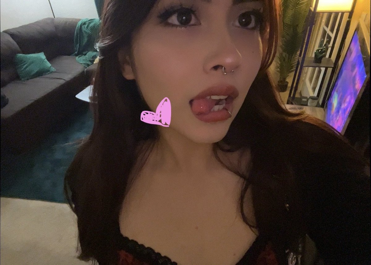 iwebgirlz's tweet photo. im backkk οΏΌπ§ββοΈ #samiisback https://t.co/o9ogzB6EMM