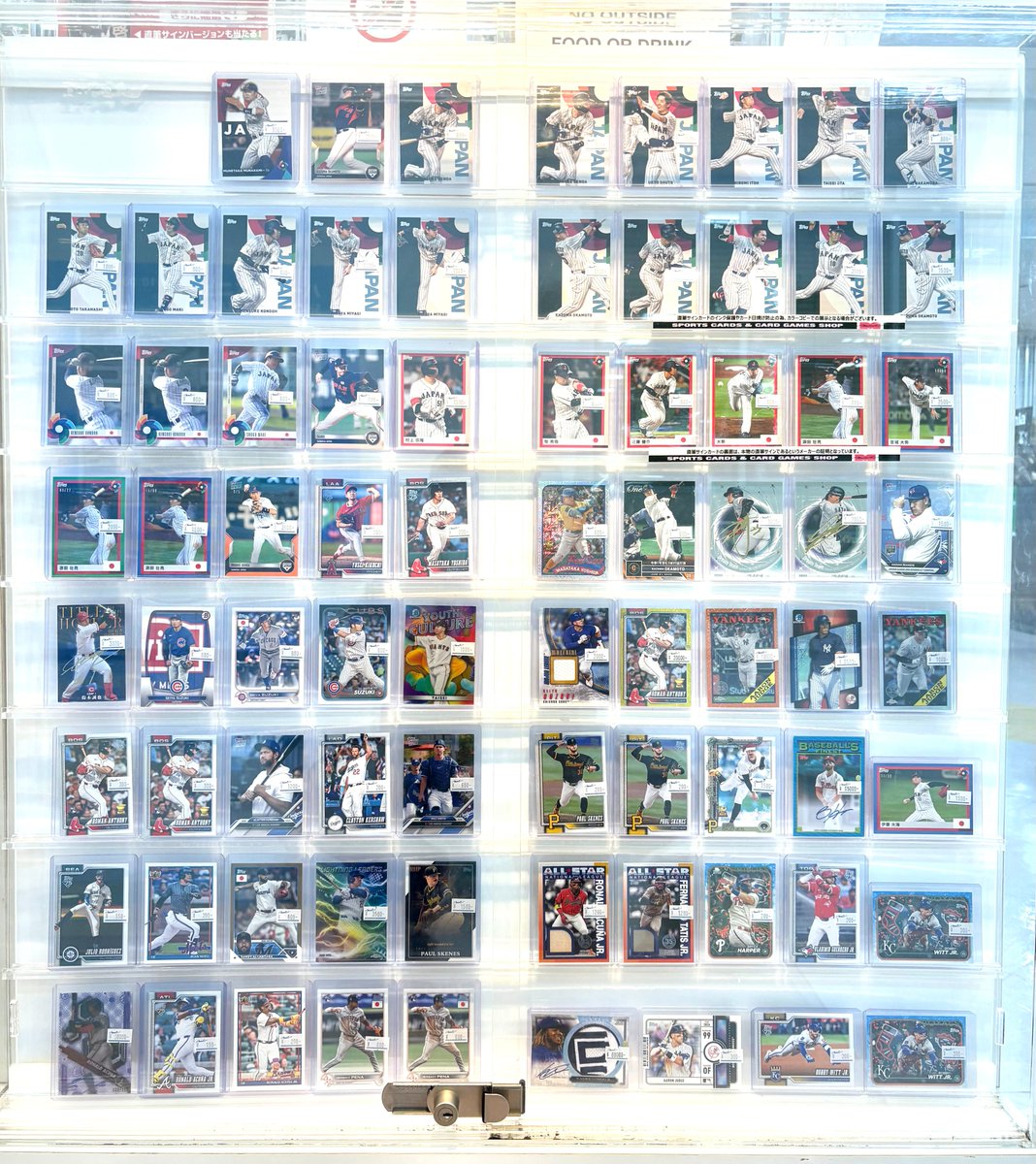 【🎊🎊おすすめシングル🎉🎉】

国際大会出場選手をピックアップしたコーナーを展開中です！
直筆サインカードやパラレルカード等のレアカードも販売中！✨✨
🙇‍♂️立川店のご利用お待ちしております！🙇‍♂️