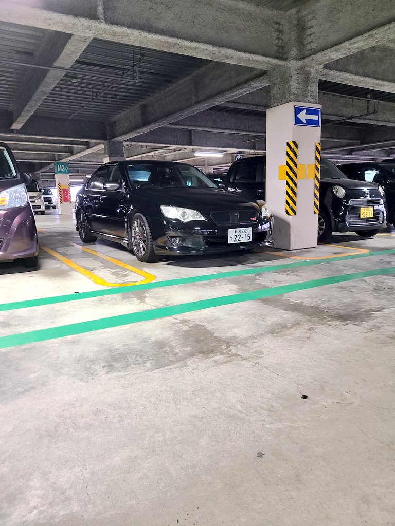 みさーき tweet media