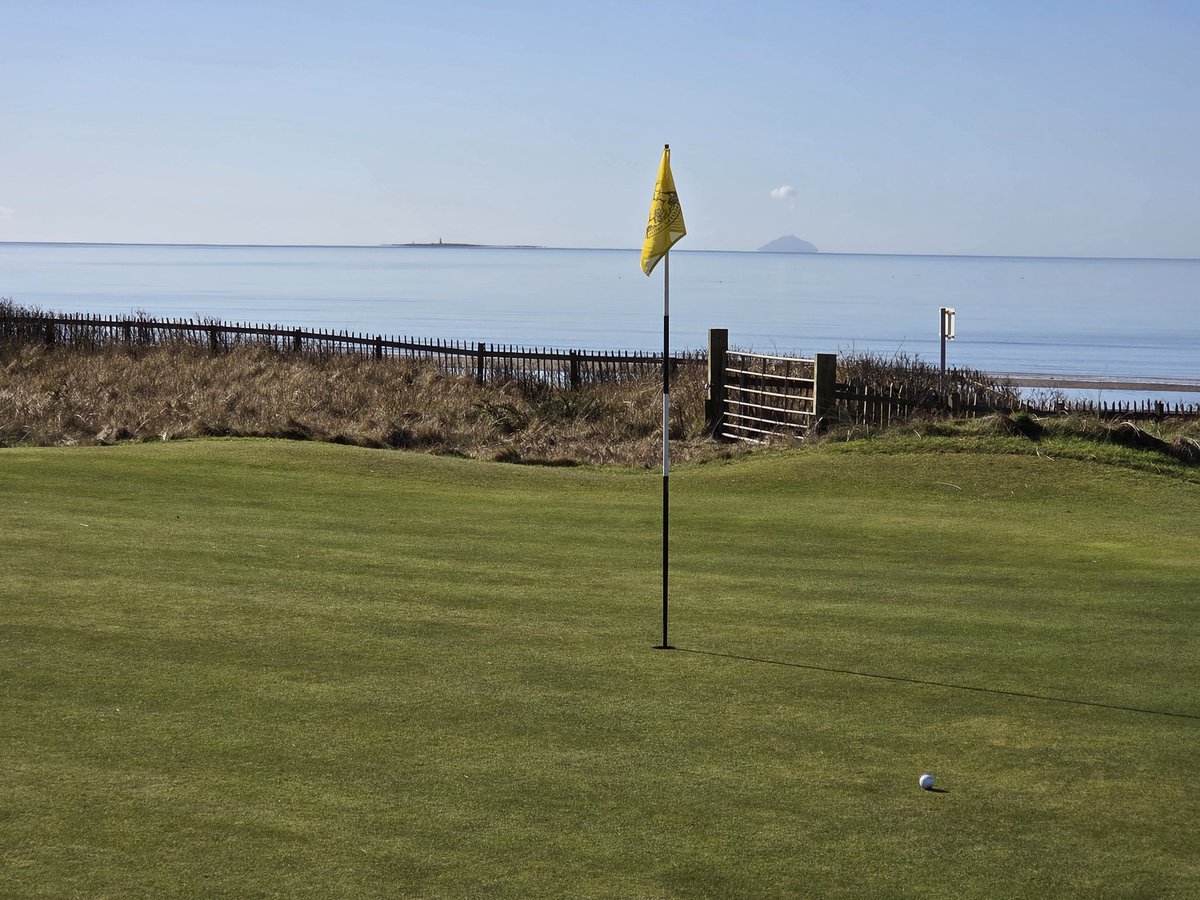 College Links Golf tweet media