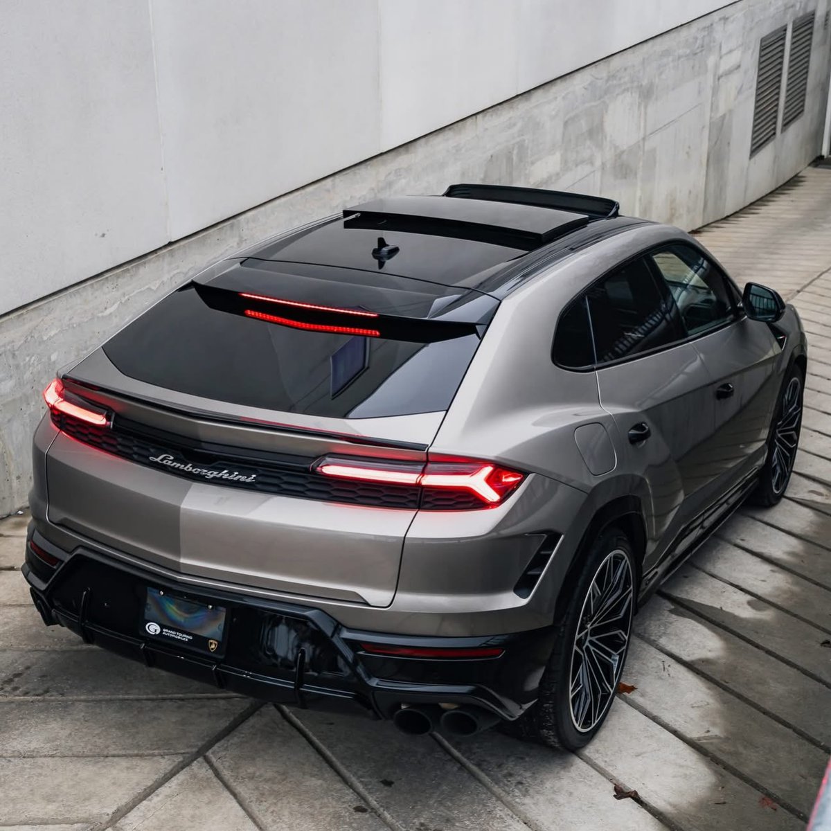 We love cars ❤️ tweet media