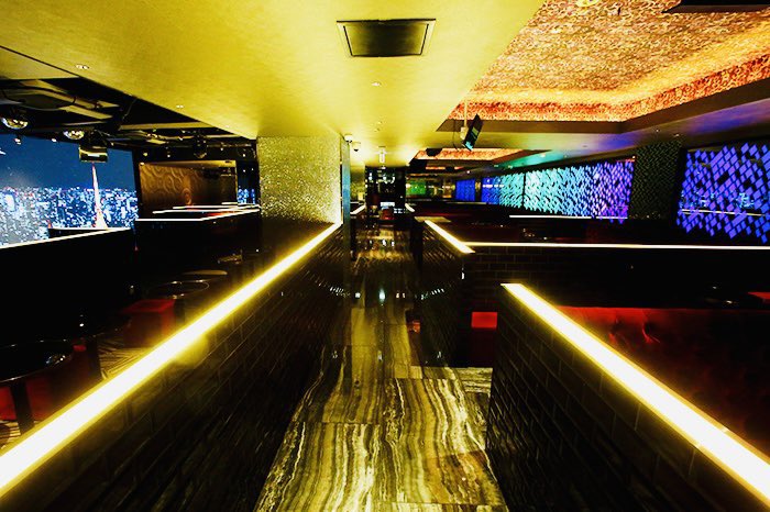 昼職ホス狂い tweet media