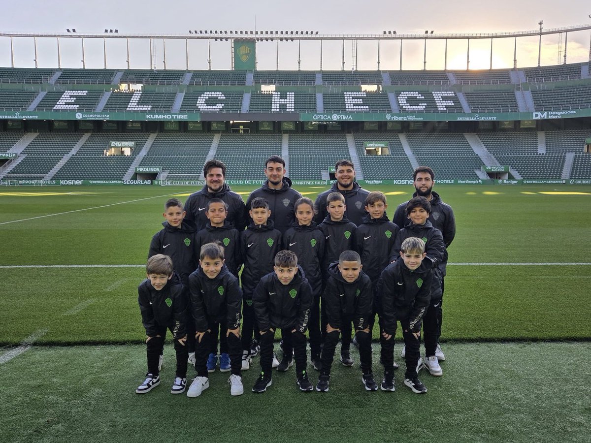 futbolbaseECF's tweet photo. 🔜 El 𝐁𝐞𝐧𝐣𝐚𝐦𝐢́𝐧 𝐀 pone rumbo al Torneo Pinos Puente

📺 Se podrá seguir la competición a través del canal de YouTube del campeonato

Horarios:
07/03 - Real Madrid CF vs Elche C.F (17:35h)
08/03 - Córdoba CF vs Elche C.F (11:55h)
08/03 - Elche C.F vs Sevilla F.C (14:30h)

🔗 https://t.co/aCVrpF12OP
