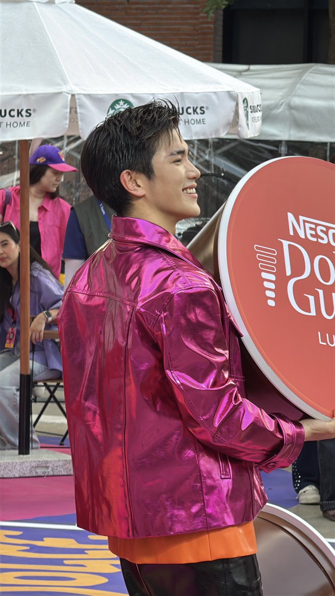 Ponypinkpinkk's tweet photo. คือไปยกแล้วมันหนักอ่าา นุตัวเท่าแคปซูนด้วยซ้ำ🫳🏻🫳🏻

BARISTA FOURTH X DOLCE GUSTO
#DolceGustoxFourth https://t.co/uVylWNVagJ