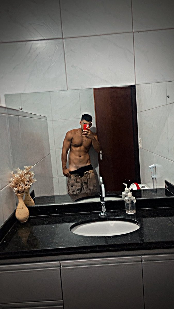 Maverick tweet media