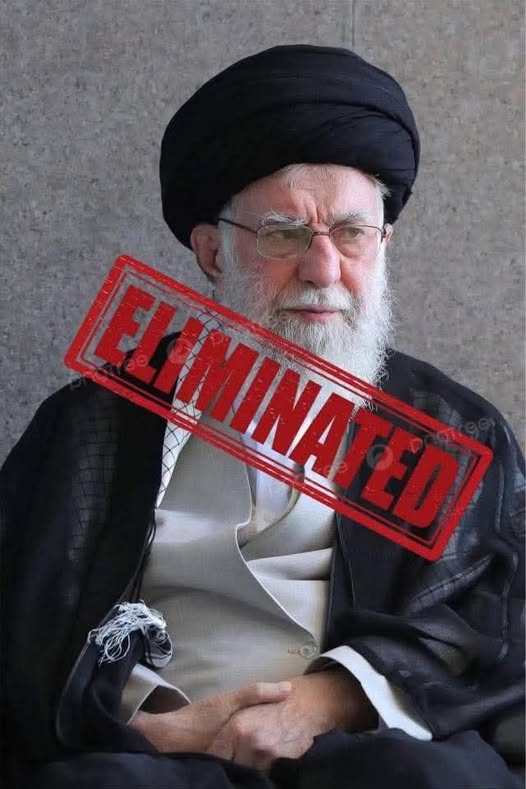 "Dyktatura ajatolachów w Iranie  rządziła nie tylko przy pomocy bagnetów, ale też przy pomocy świętych ksiąg. Tam przemoc nie była tylko narzędziem polityki. Była przedstawiana jako wola Boga. Wystarczy zajrzeć do historii. W 1988 roku, na podstawie fatwy wydanej przez Ruhollah