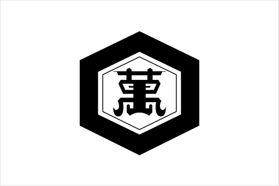 syukatsurisu's tweet photo. 3/7更新
【27卒：食品・飲料メーカー締切まとめ】

3/8...ブルボン（本選考　第2ターム）、キッコーマン（本選考　エンジニアリング）、伊藤ハム米久HD（本選考 営業職、システム職、販売職)、日清オイリオグループ（本選考 1回目）
3/9…日本ハム（本選考）、森永製菓（本選考 生産・製造)、マルハニチロ（本選考）
3/10...ハウス食品（本選考　営業）、森永乳業(本選考　生産　1次）、ロッテ（本選考　営業・ICT・経理・法務）、ニチレイグループ（本選考　エンジニア）
3/11…アサヒビール（本選考 事務系）、アサヒ飲料（本選考）、アサヒ食品（本選考）
3/12...ミツカン（本選考　財務、IT）、日清食品（本選考　セールス・マーケ）、丸大食品（本選考 1回目）
3/13…雪印種苗(本選考）、ニチレイグループ（本選考　営業）
3/15…キッコーマン（本選考　事務系）、J-オイルミルズ（本選考）、日本食研（本選考）
3/16...ニチレイグループ(本選考　生産管理）
3/18…キッコーマン（本選考　研究）
3/22...亀田製菓(本選考）、日清オイリオグループ（本選考 2回目）、日本食研（本選考）
3/23...カゴメ（研究技術系総合職（工場））、ニチレイグループ（本選考　研究開発）、雪印メグミルク（本選考）
3/24…森永乳業(本選考　マーケティング）
3/25...味の素（本選考 生産）、森永製菓（本選考 事務系総合職 2次)
3/26…キッコーマン（本選考　エンジニアリング）、丸大食品（本選考 2回目）
3/27…森永製菓（本選考 品質保証)
3/29…味の素冷凍食品（本選考　マーケ）、プリマハム（本選考）
3/31…ヤクルト本社（本選考 総合職 2回目）