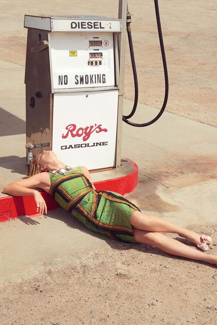 Modelos Con Ciática tweet media