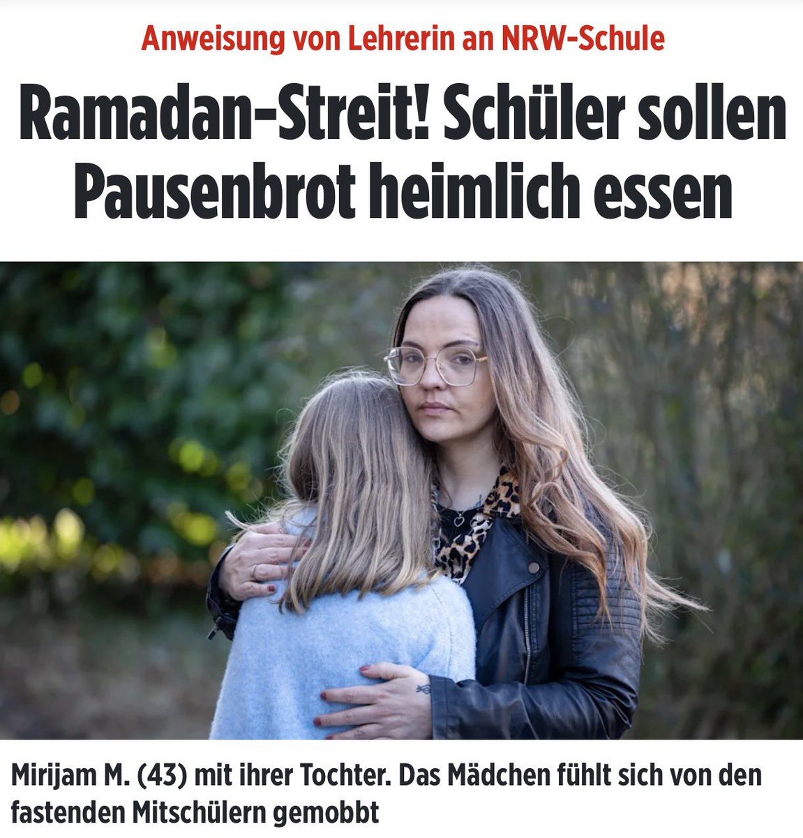 DEuutiset's tweet photo. @PaiviKorpivaara Ei-muslimit joutuvat syömään välipalansa salassa, ettei muslimioppilaat ärsyynny
#ramadan #islamisoituminen #alistuminen 🕌
https://t.co/wnGomupUlO https://t.co/NClKcCCh40