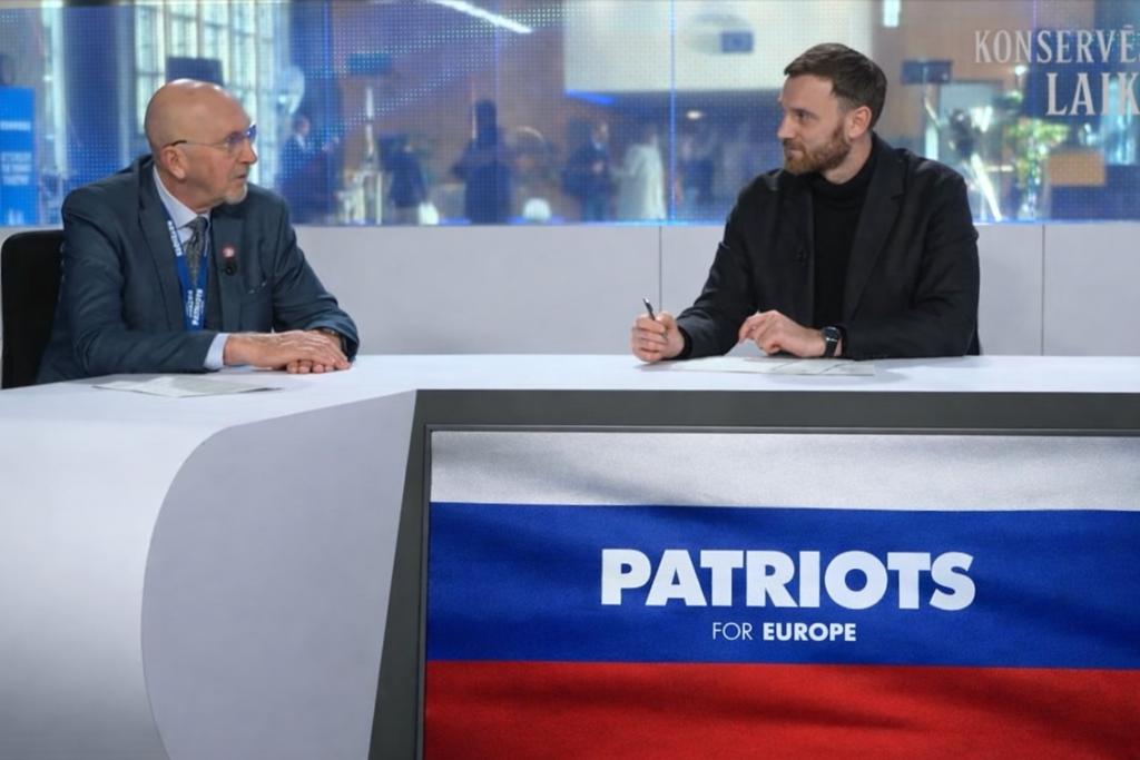 juris/simis tweet media