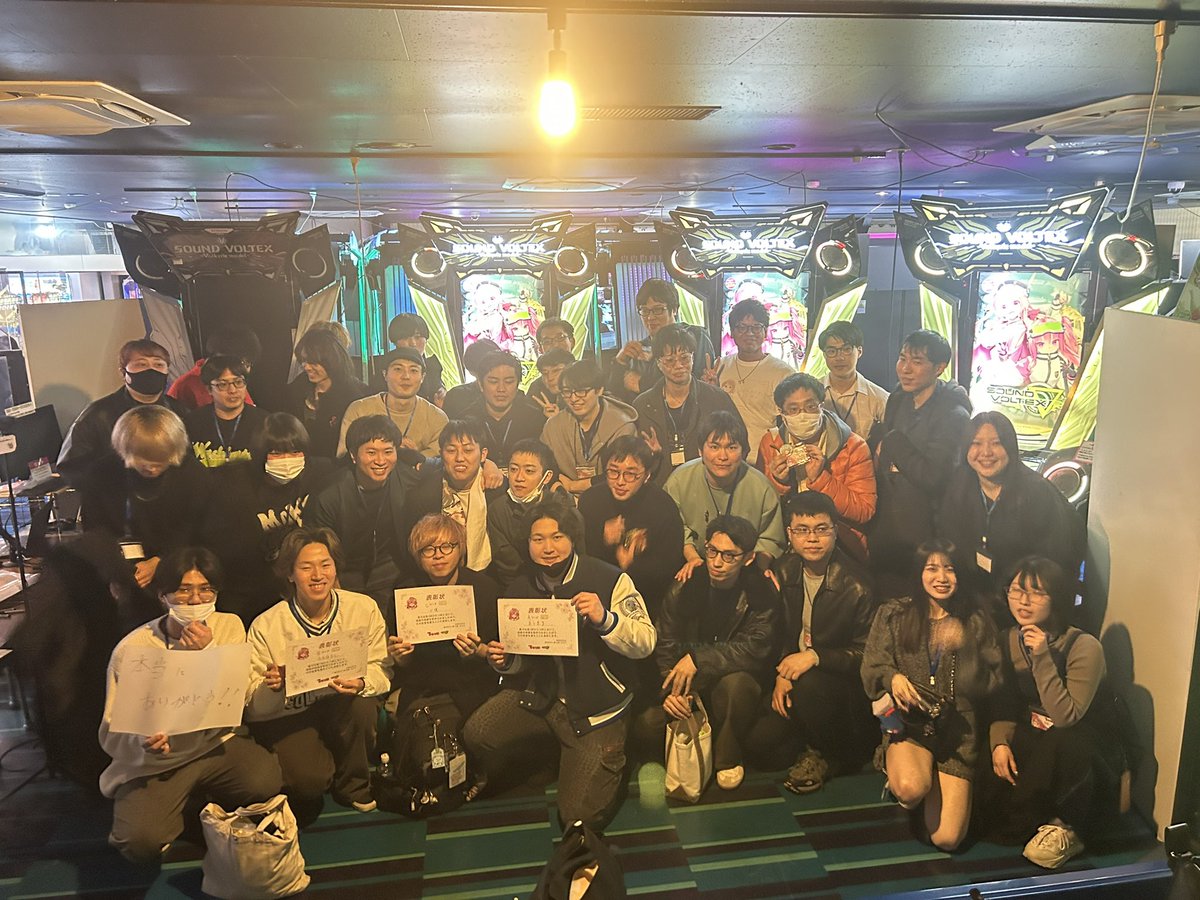 ひらつ tweet media