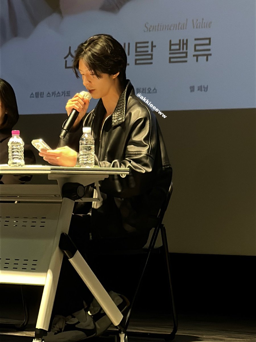 폰은바꿧고,여전히미남이셔